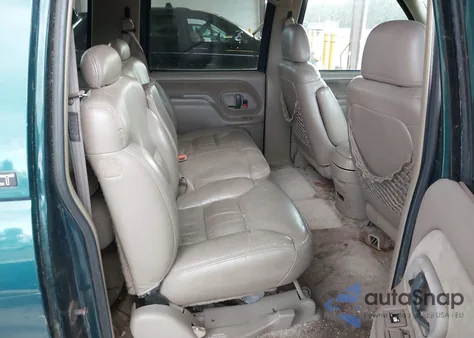 1997 Chevrolet Suburban 1500 from USA, damaged, VIN 3GNFK16R7VG122025